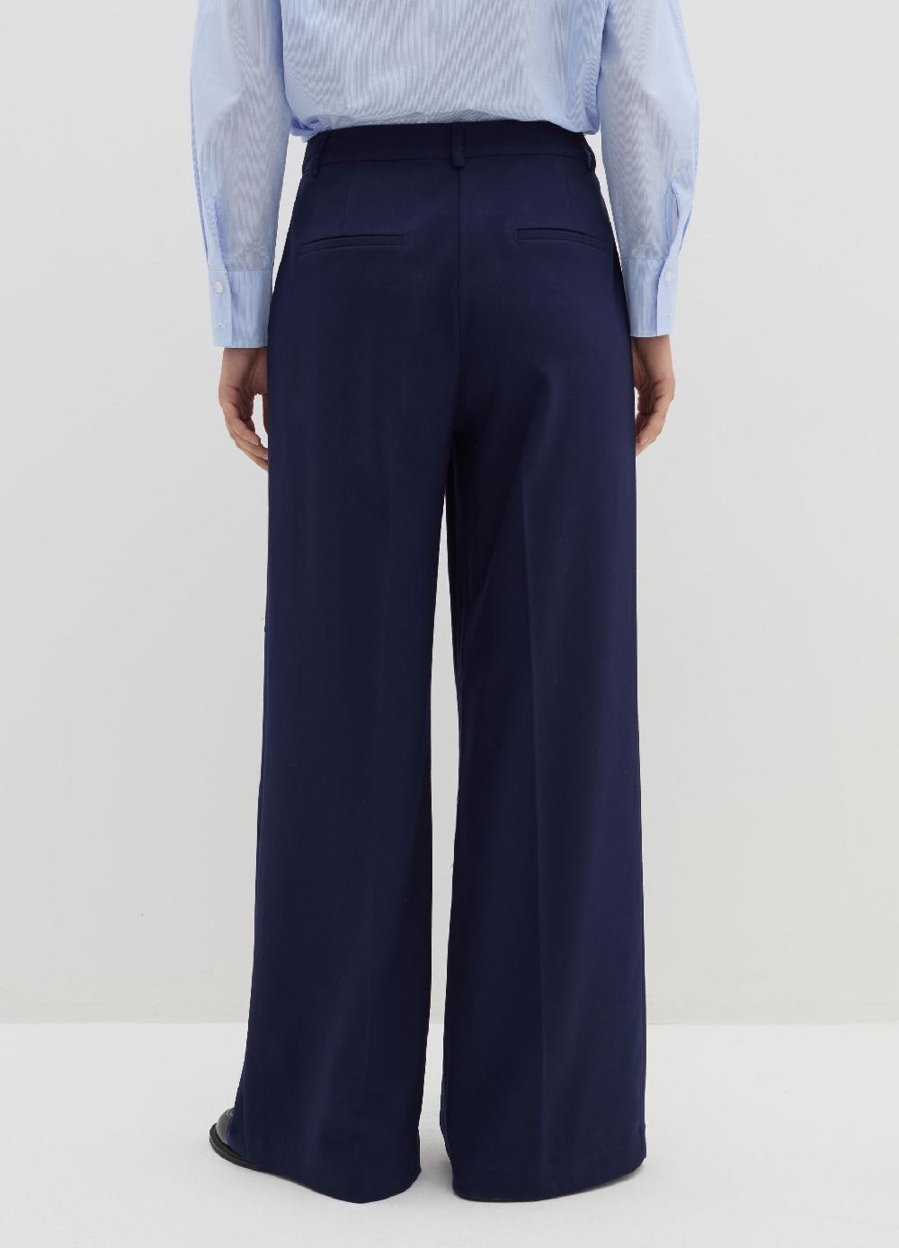 Stefanel Pantalone loose fit con pinces Sconto
