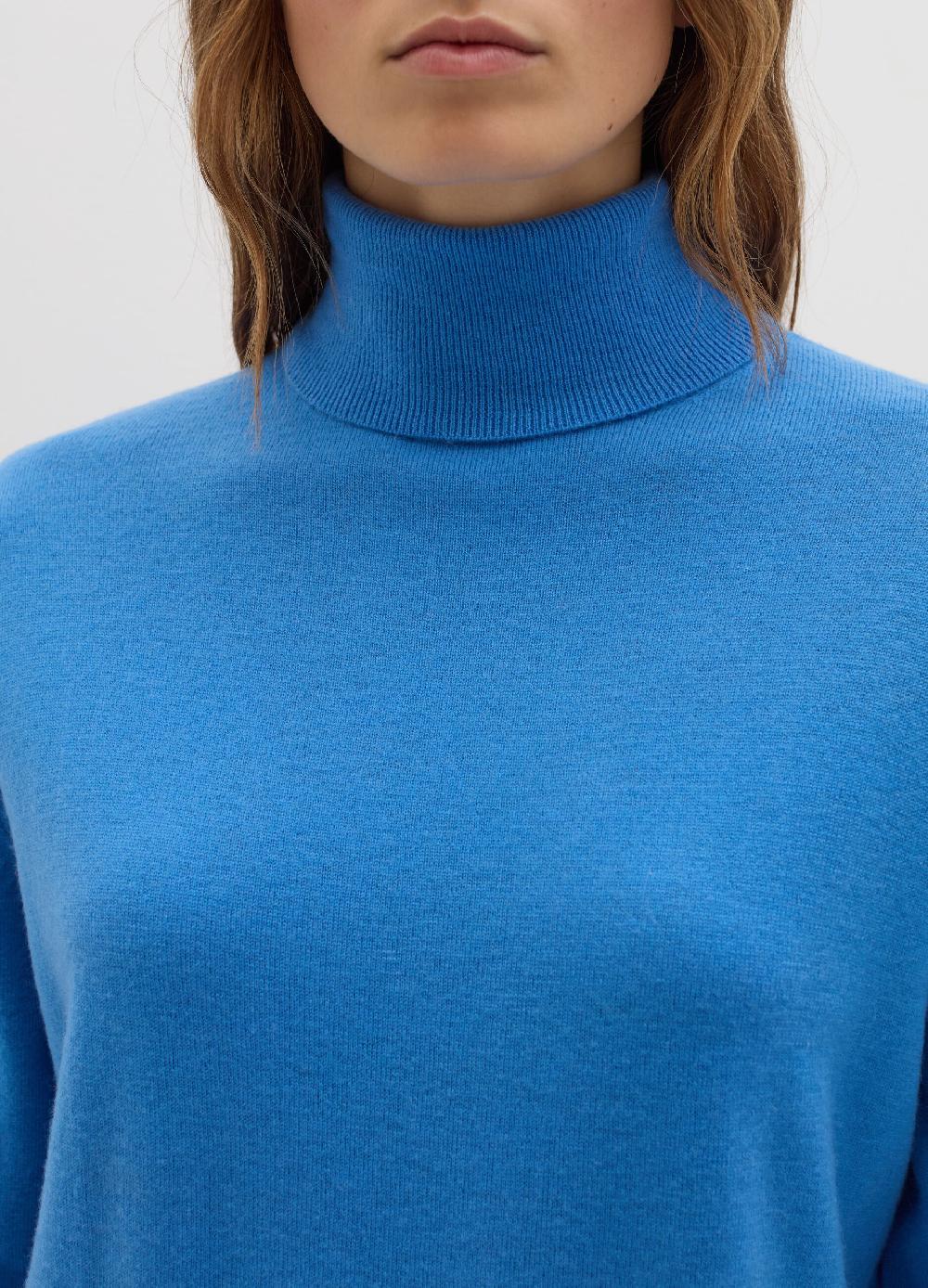 Stefanel Pullover in lana cardata a collo alto Offerta San Valentino