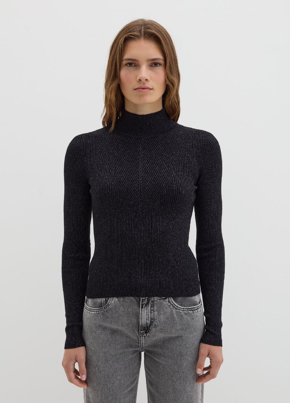 Stefanel T-shirt in lurex a costine con collo alto Latest fashion