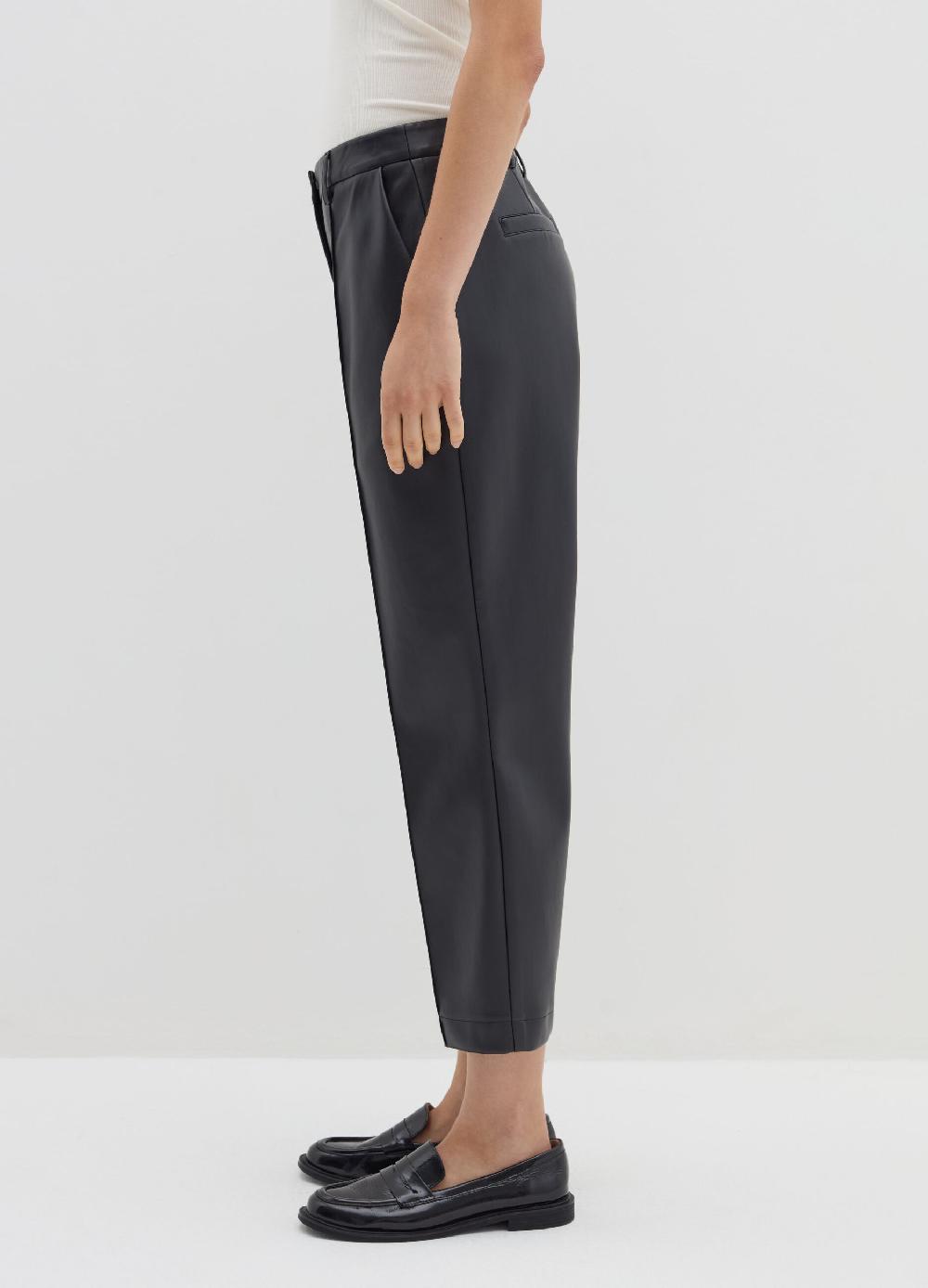 Stefanel Pantalone cropped a sigaretta effetto lucido Ultimi tre giorni
