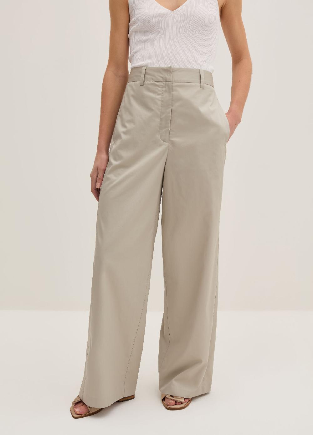 Stefanel Pantalone straight fit in satin Sostegno trimestrale