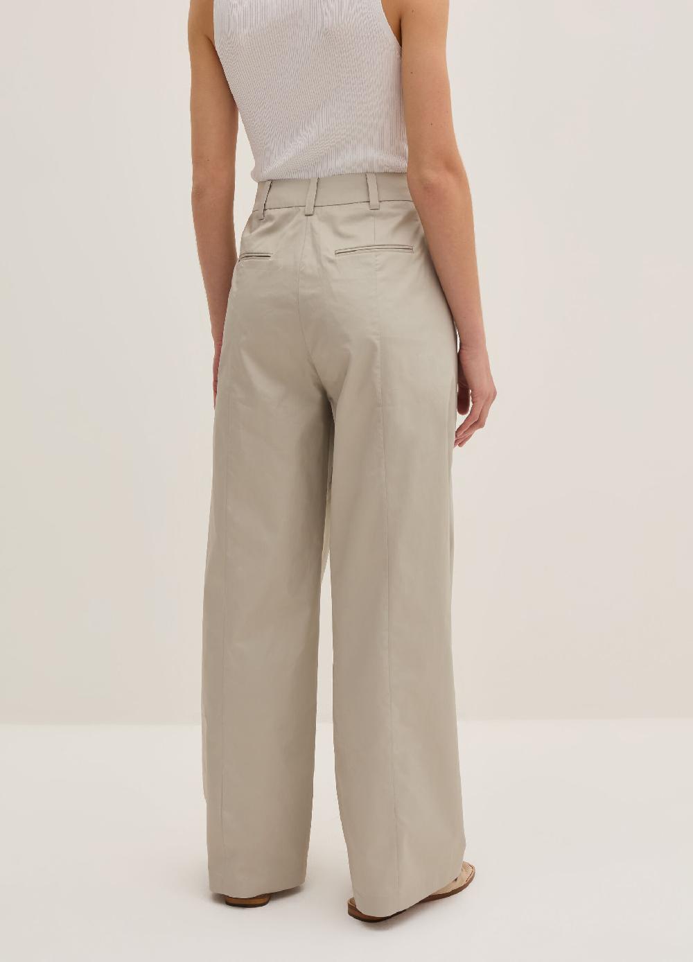 Stefanel Pantalone straight fit in satin Sostegno trimestrale