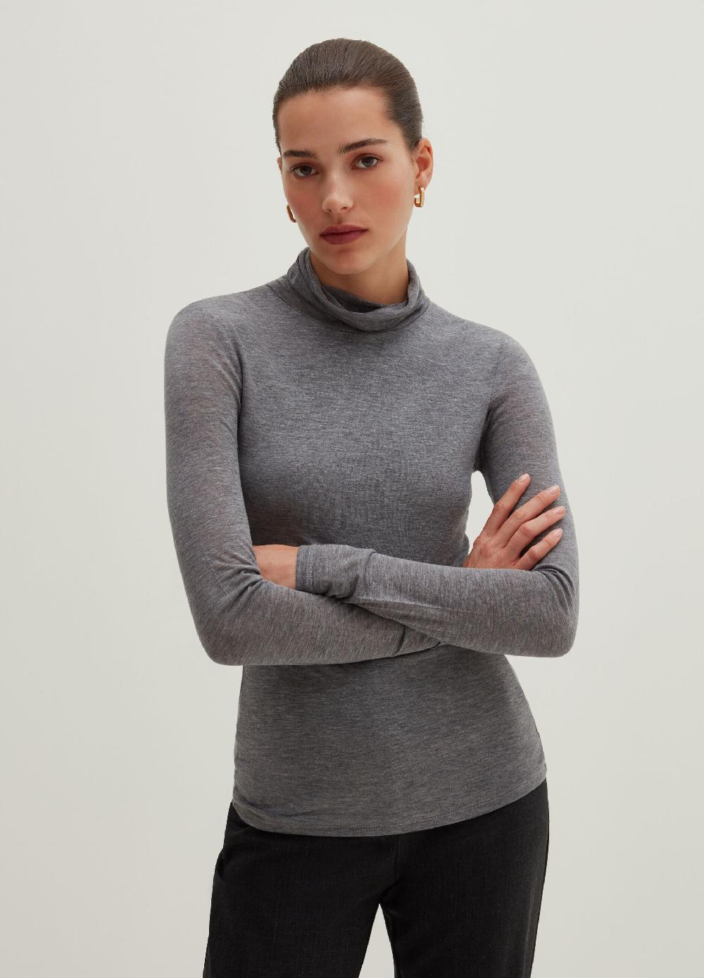 Stefanel T-shirt a maniche lunghe con collo alto Sconto