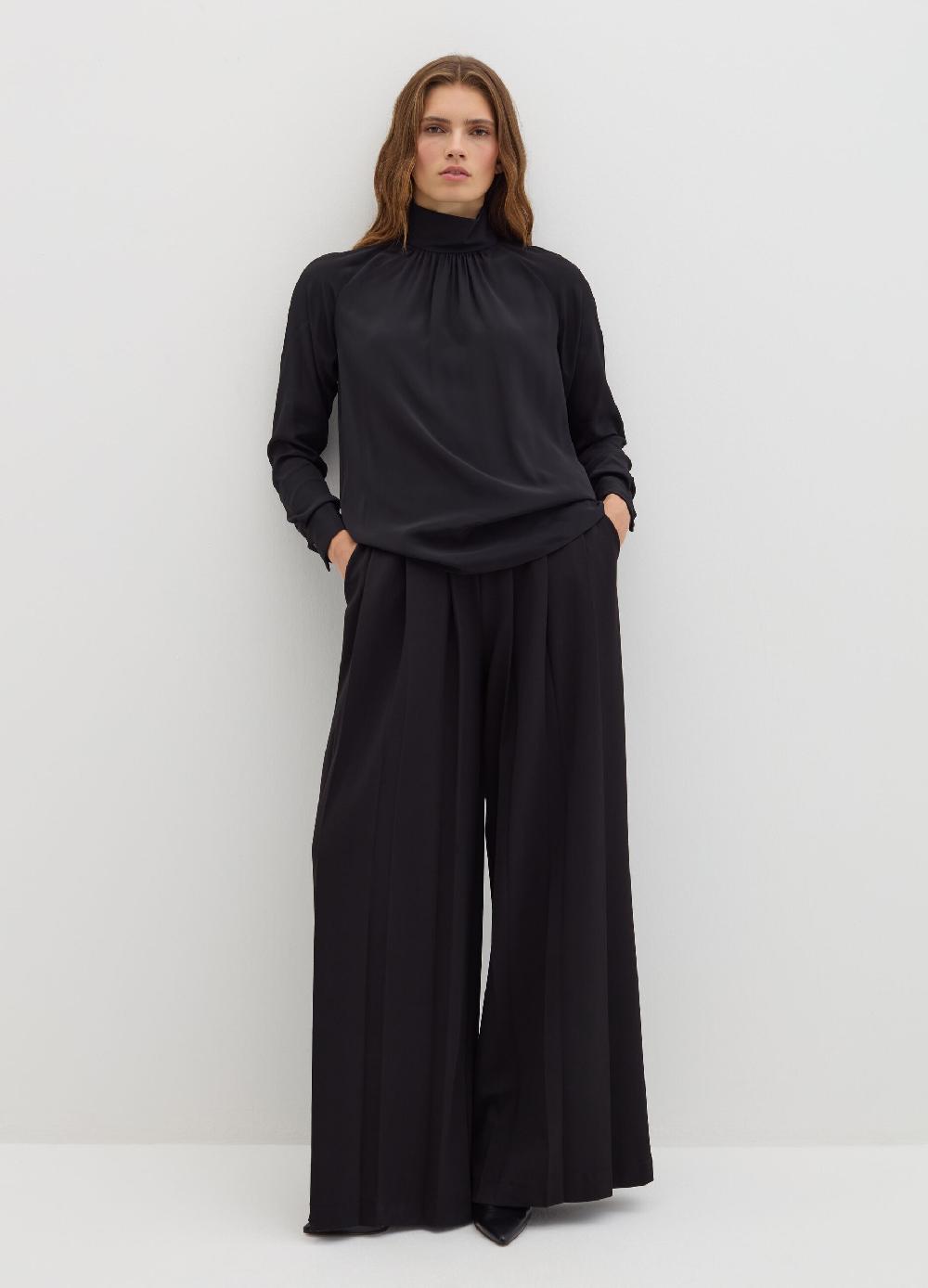 Stefanel Blusa a collo alto in viscosa e seta Offerte stagionali