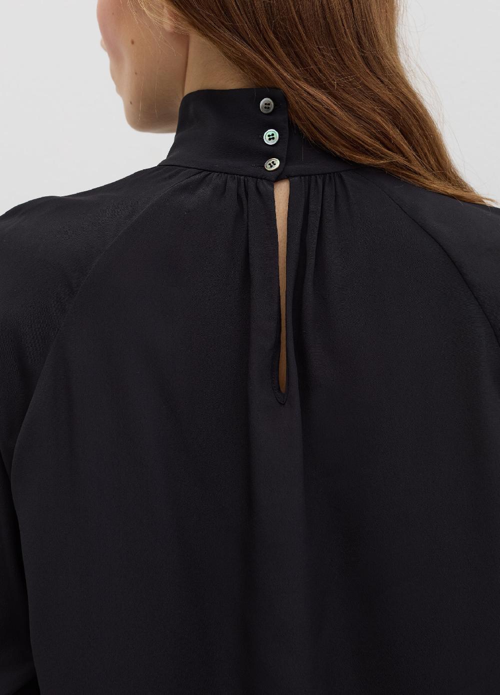 Stefanel Blusa a collo alto in viscosa e seta Offerte stagionali