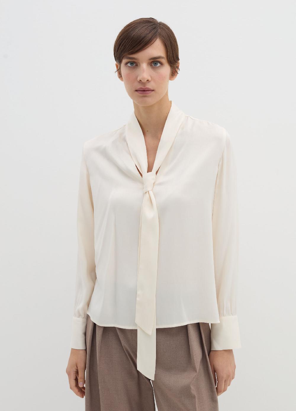 Stefanel Camicia con foulard e fiocco Comprane uno, ottenene uno gratis