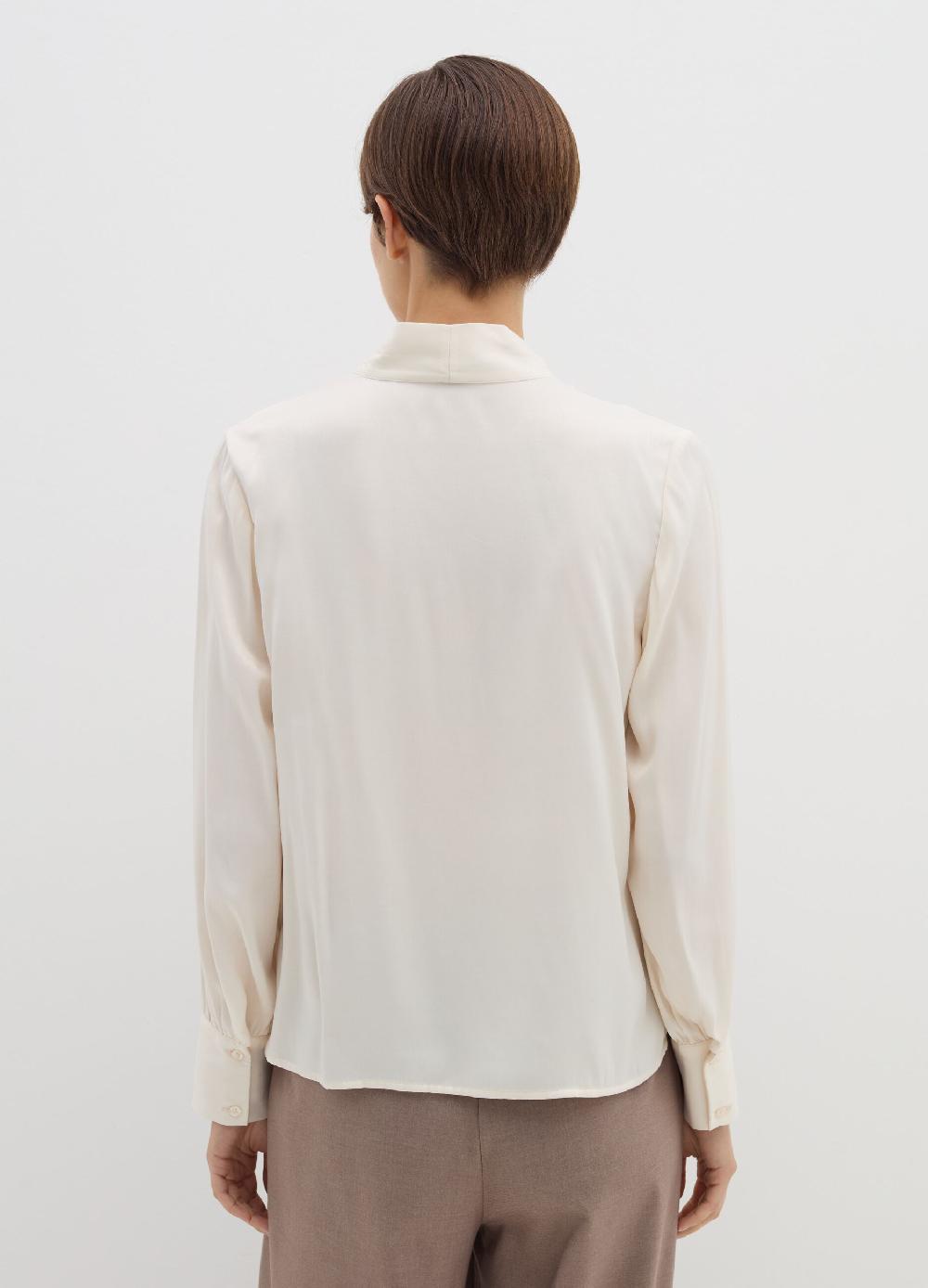 Stefanel Camicia con foulard e fiocco Comprane uno, ottenene uno gratis