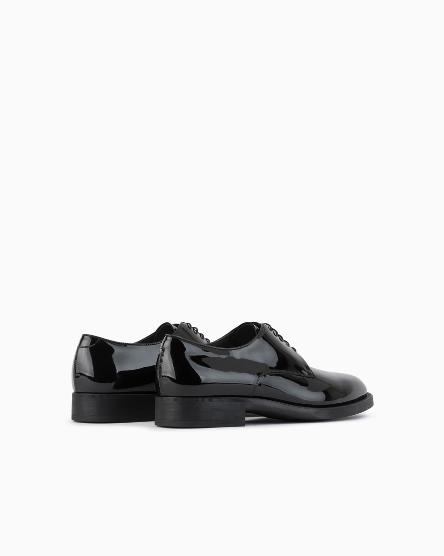 The world of armani DERBY IN VERNICE Outlet