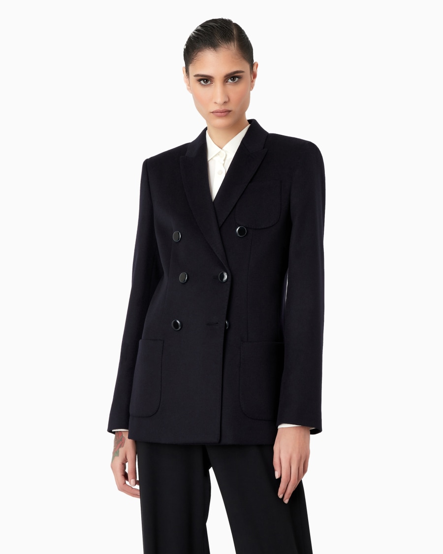 The world of armani GIACCA DOPPIOPETTO IN LANA VERGINE E CASHMERE 2025