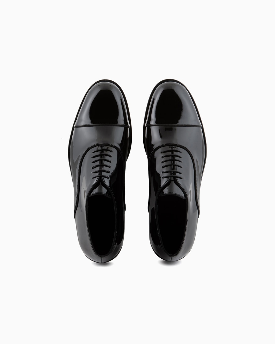 The world of armani OXFORD IN VERNICE Spedizione Gratuita