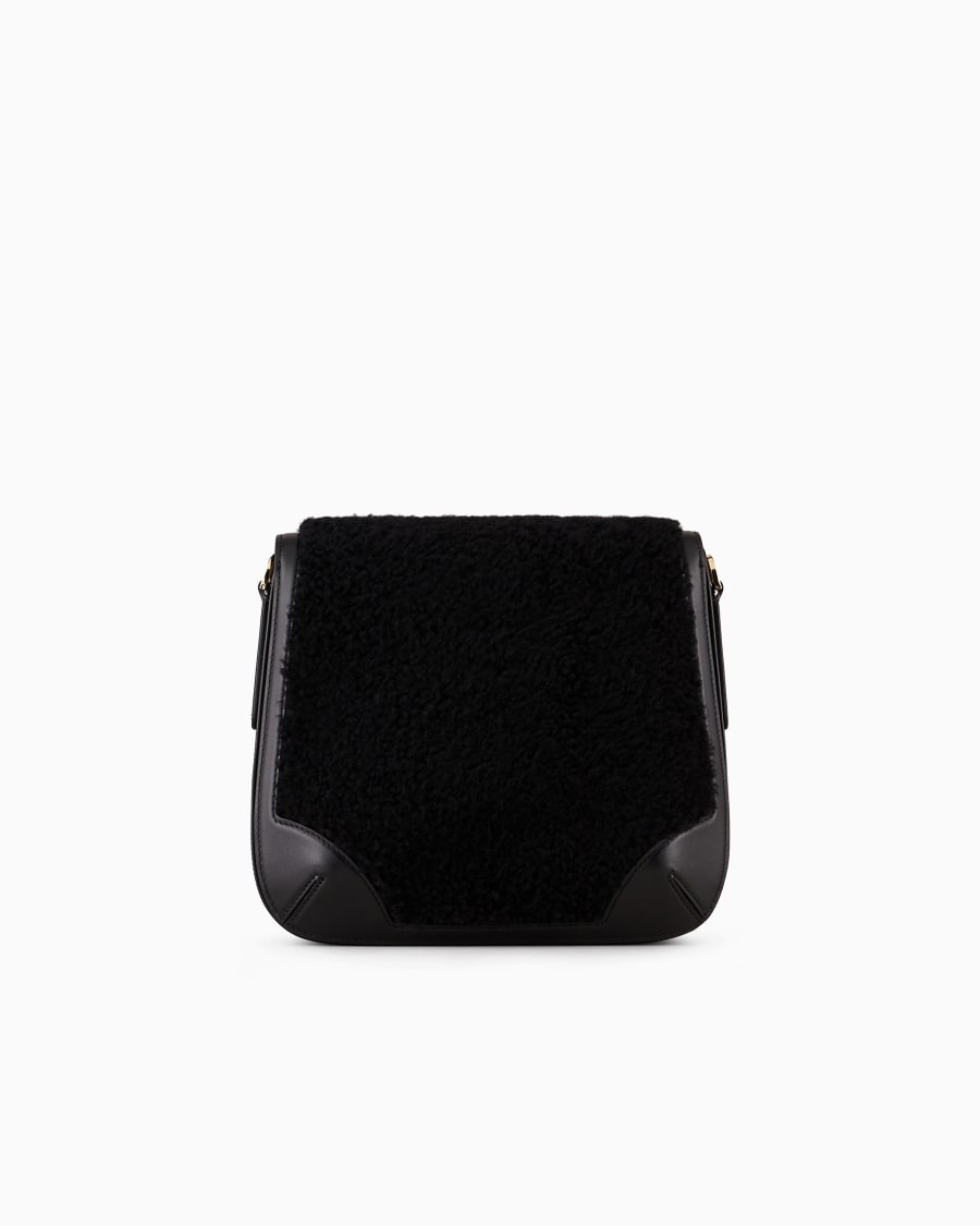 The world of armani GIORGIO ARMANI NEVE BORSA A SPALLA GRANDE IN SHERLING E E PELLE 2025