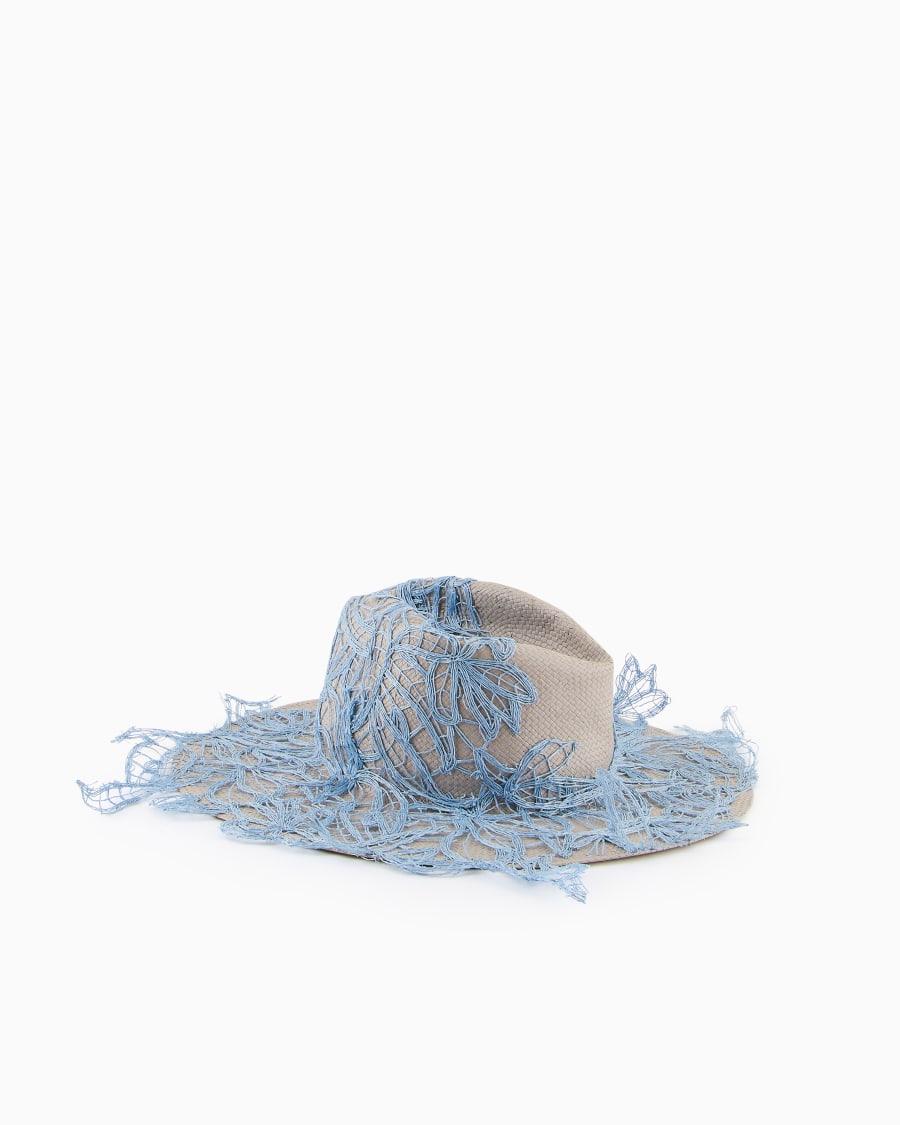 The world of armani CAPPELLO A TESA LARGA IN CARTA TESSILE CON RICAMI Vendita