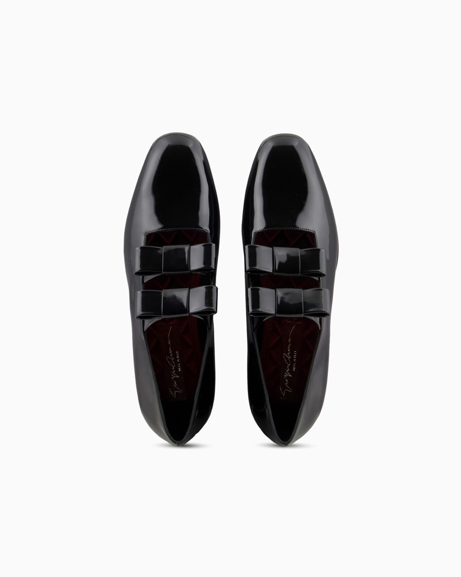 The world of armani BALLERINE IN VERNICE CON DETTAGLIO FIOCCHI Outlet