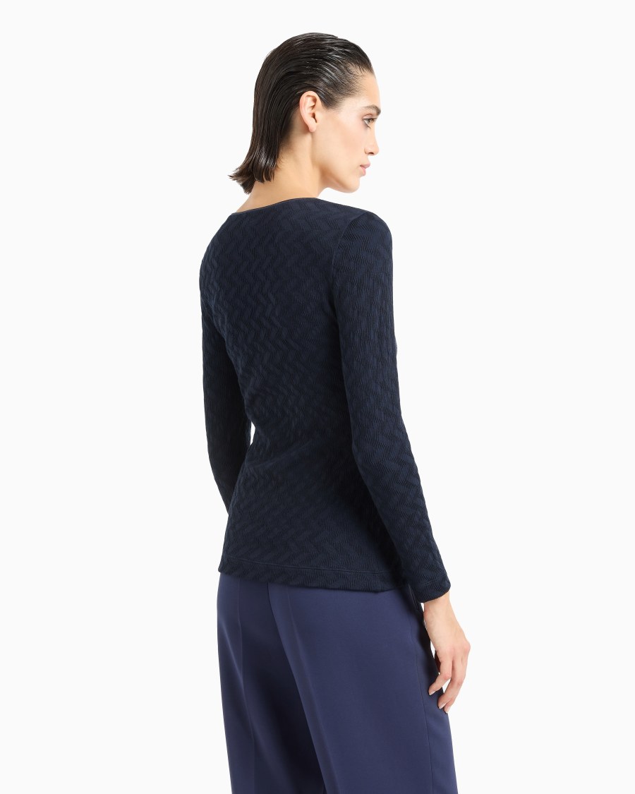 The world of armani MAGLIA GIROCOLLO IN JERSEY DI VISCOSA E CASHMERE JACQUARD ASV Vendita Calda