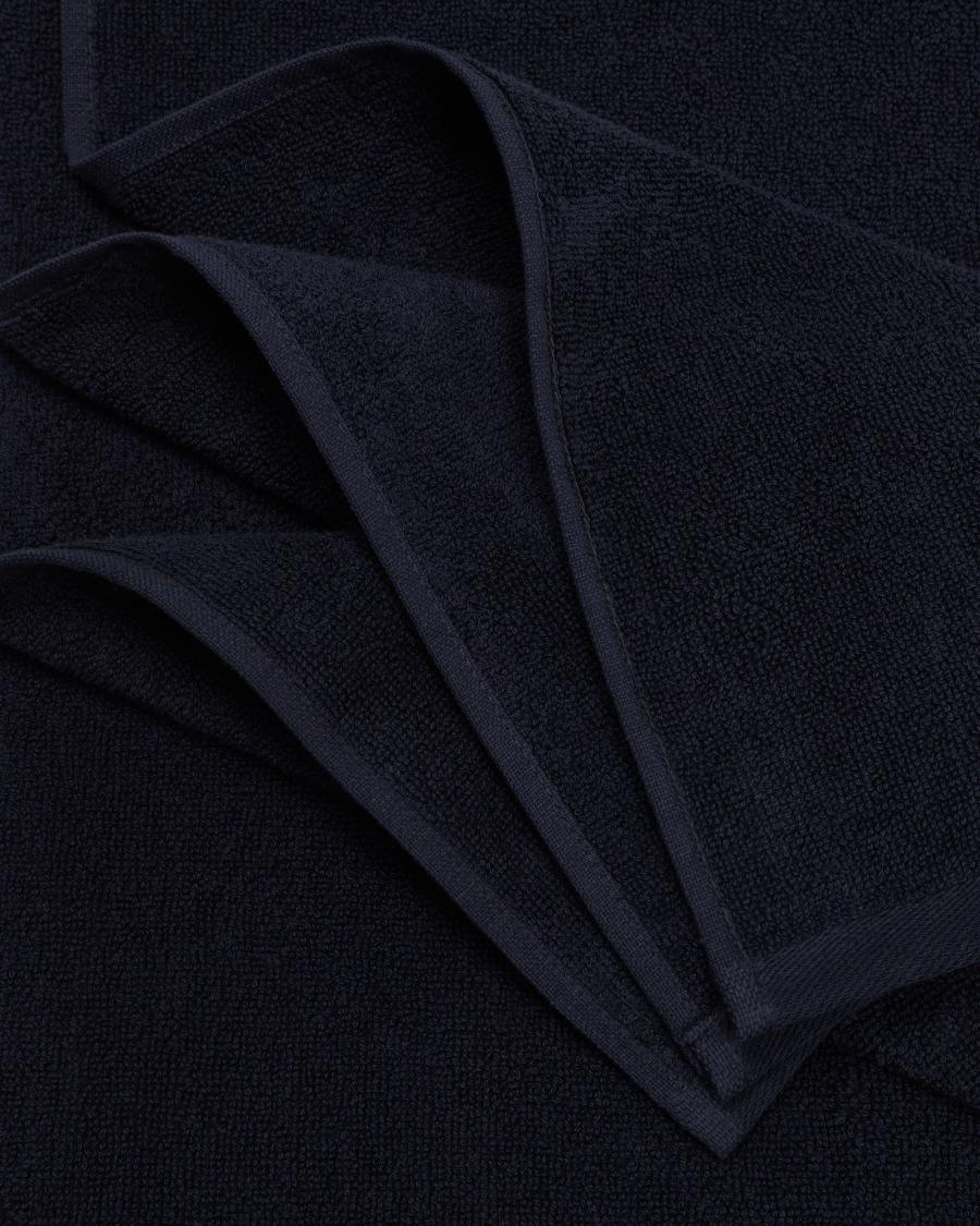 The world of armani TELO MARE IN COTONE CON LOGO JACQUARD Cyber Monday