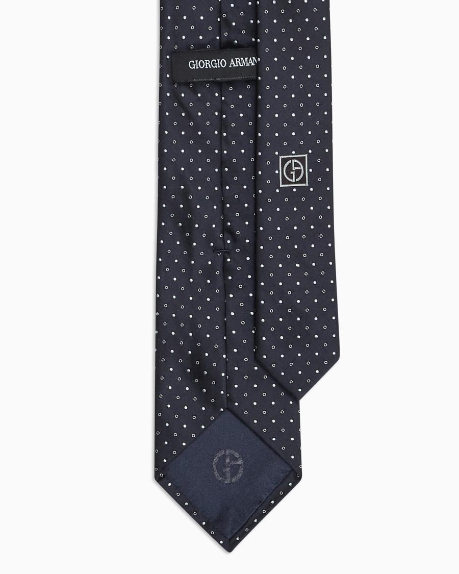 The world of armani CRAVATTA IN SETA JACQUARD MICRO POIS In Saldo