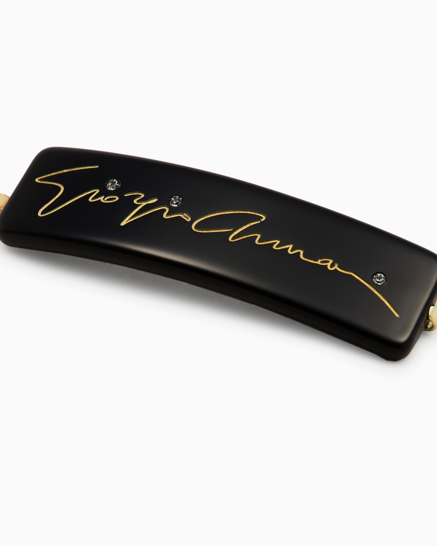 The world of armani FERMAGLIO CON LOGO SIGNATURE 2025