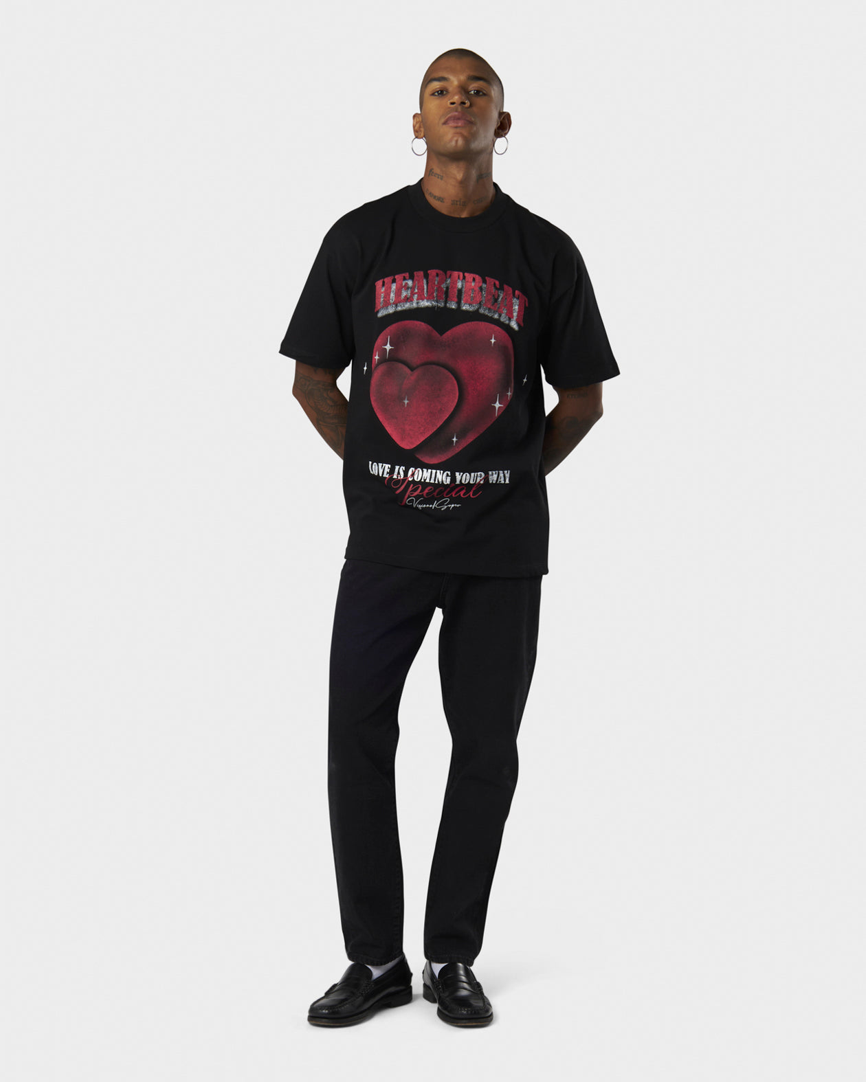 Vision Of Super BLACK T-SHIRT WITH HEARTBEAT PRINT ON FRONT AND METAL LABEL Nuovo
