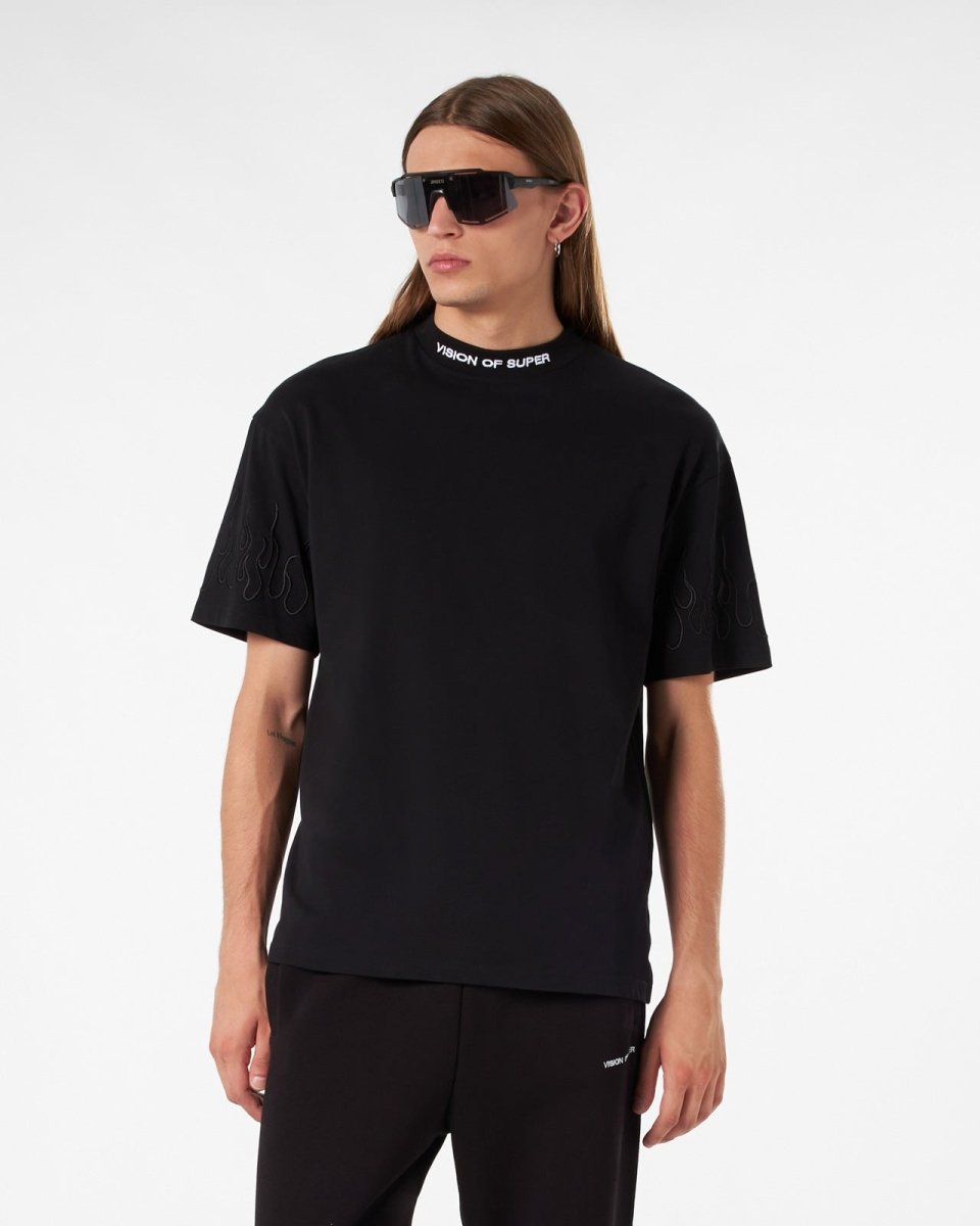Vision Of Super BLACK T-SHIRT WITH BLACK EMBROIDERED FLAMES Convenienza