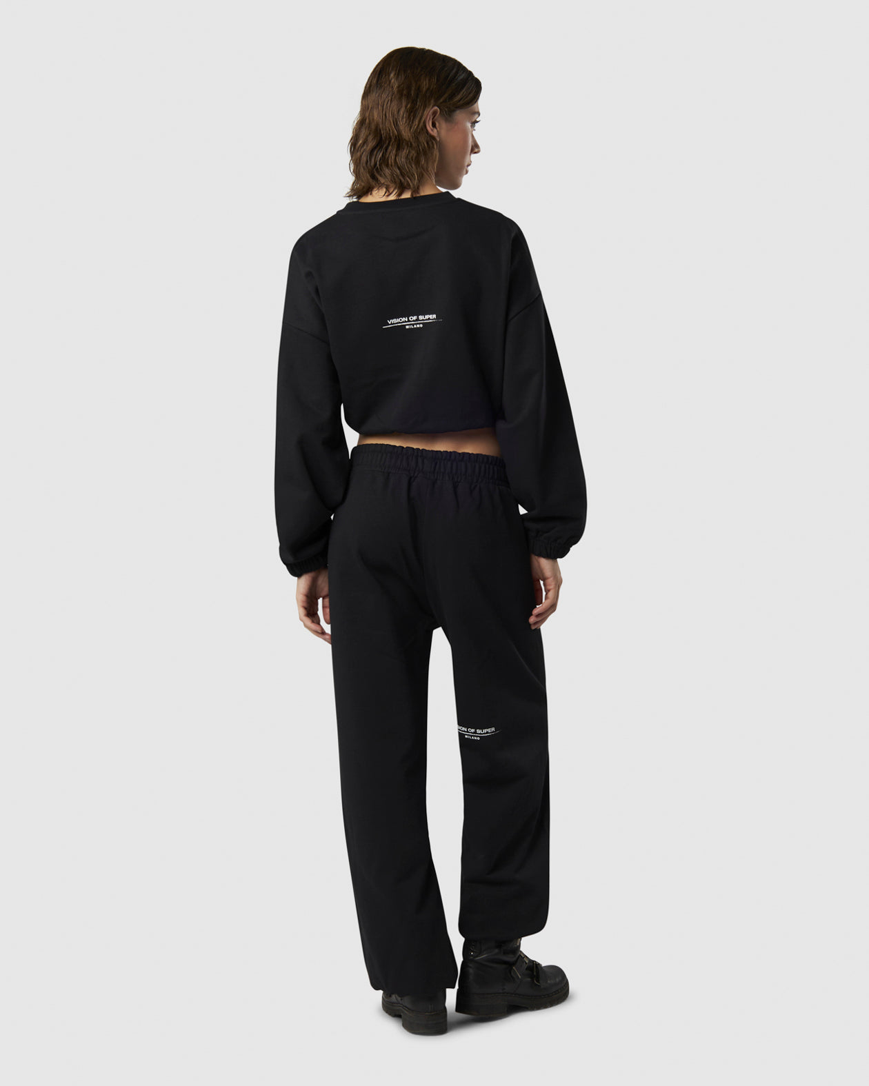 Vision Of Super BLACK CROP CREWNECK WITH EMBROIDERED FLAME LOGO ON FRONT AND PRINTED LOGO ON BACK Fino Al -60%