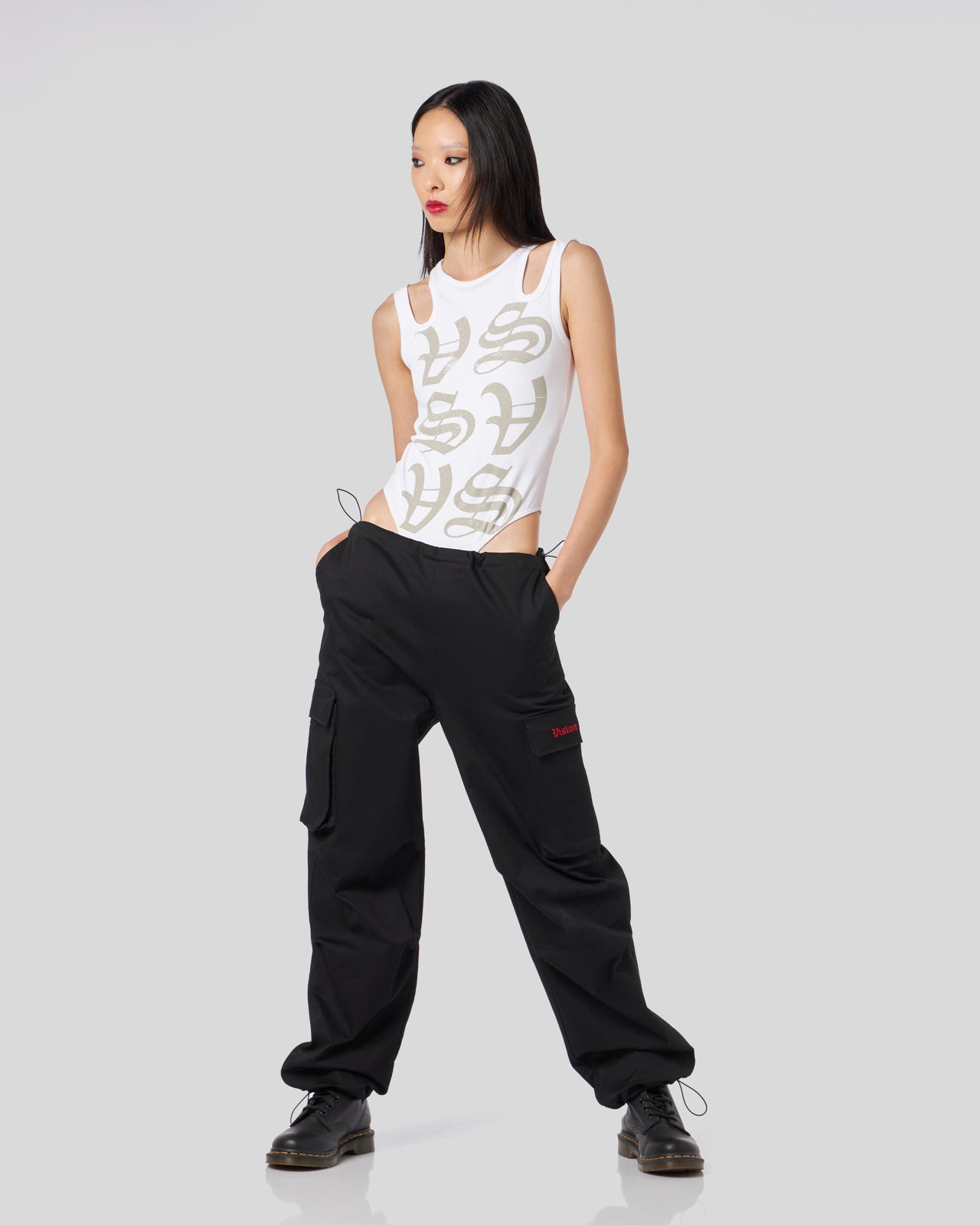 Vision Of Super BLACK CARGO PANTS WITH EMBROIDERED GOTIC LOGO Economico