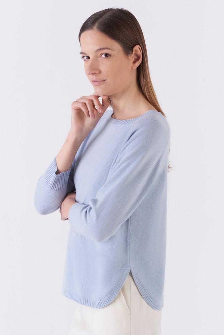 Amina rubinacci VAR Presa
